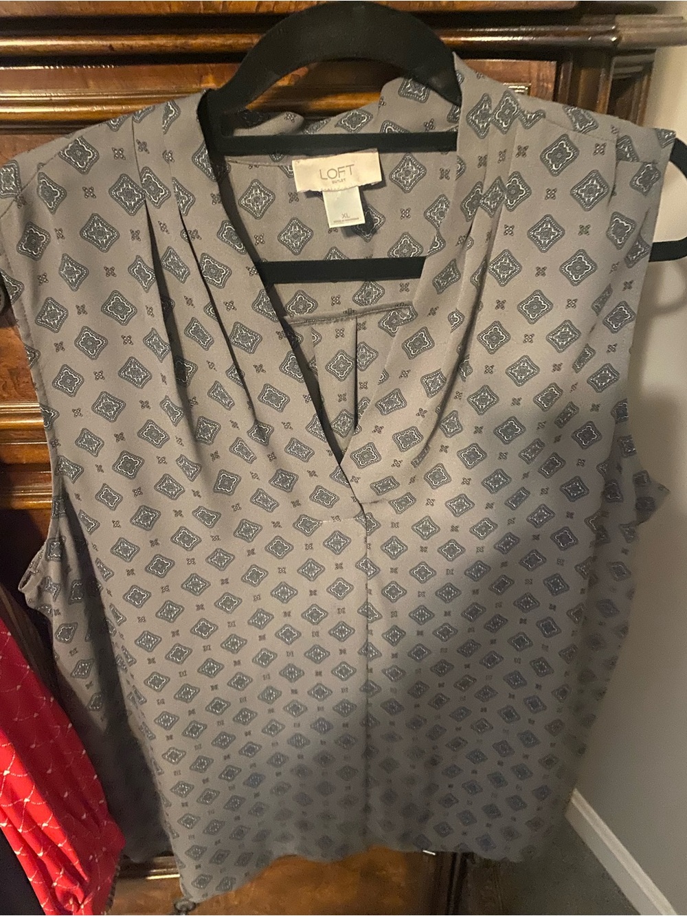 LOFT Women's Gray Geometric Print Sleeveless Blouse